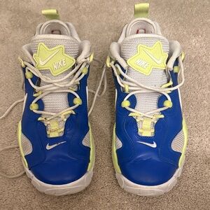 Nike Kids Sneakers in Blue and Lime